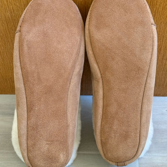 OVERLAND • 100% Sheepskin “Sofia” Soft Sole Slipper - Size 8 - Picture 6 of 10